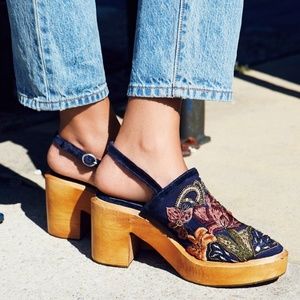 Cosmic Storm Clogs ♡